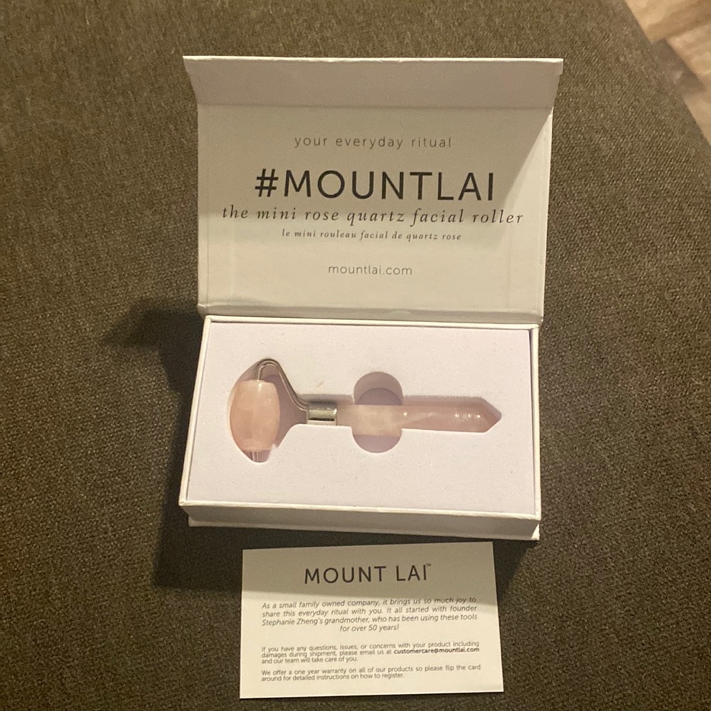 Mount Lai mini rose quartz facial roller